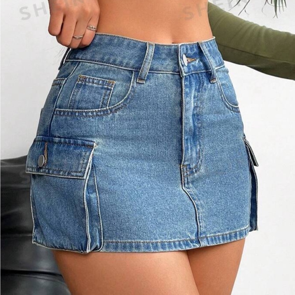 Denim skirt